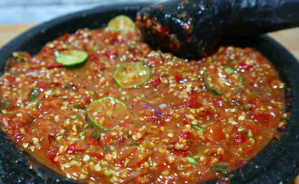 Resep Sambal Terasi Pedas Gurih Khas Indonesia